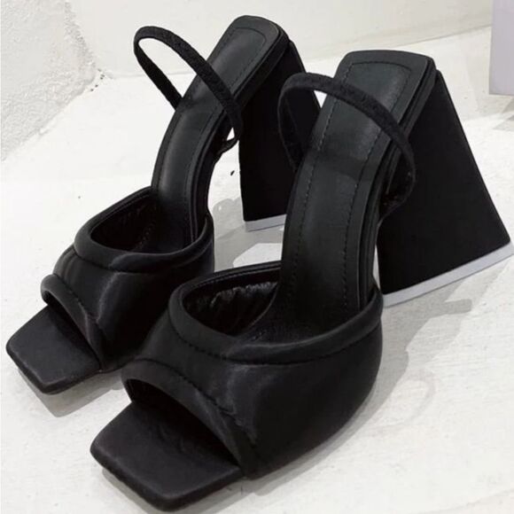 BRAND NEW ARDENE COMFORT FOAM BLOCK HEEL SANDAL - Picture 4 of 14